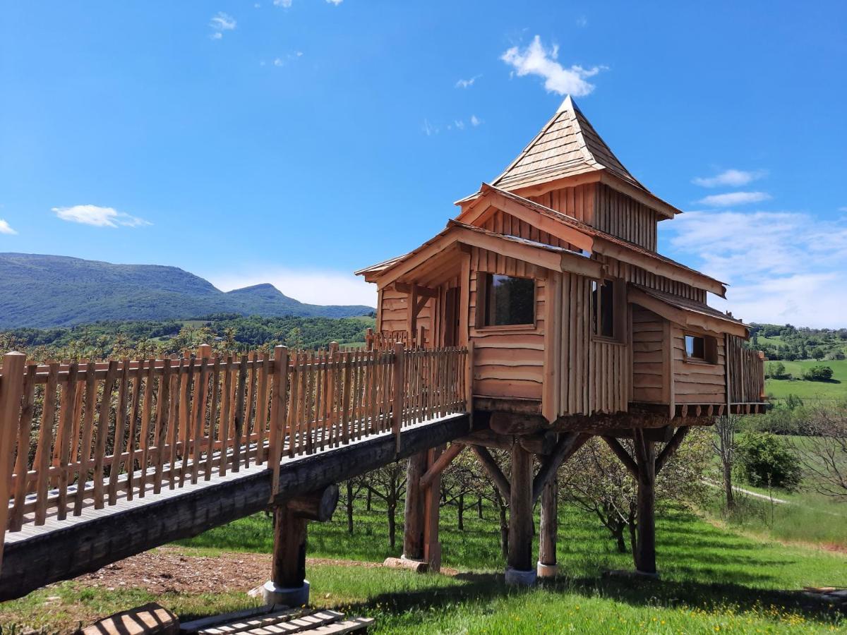 Roulottes Au Pied Du Vercors 생-장-앙-로양 외부 사진